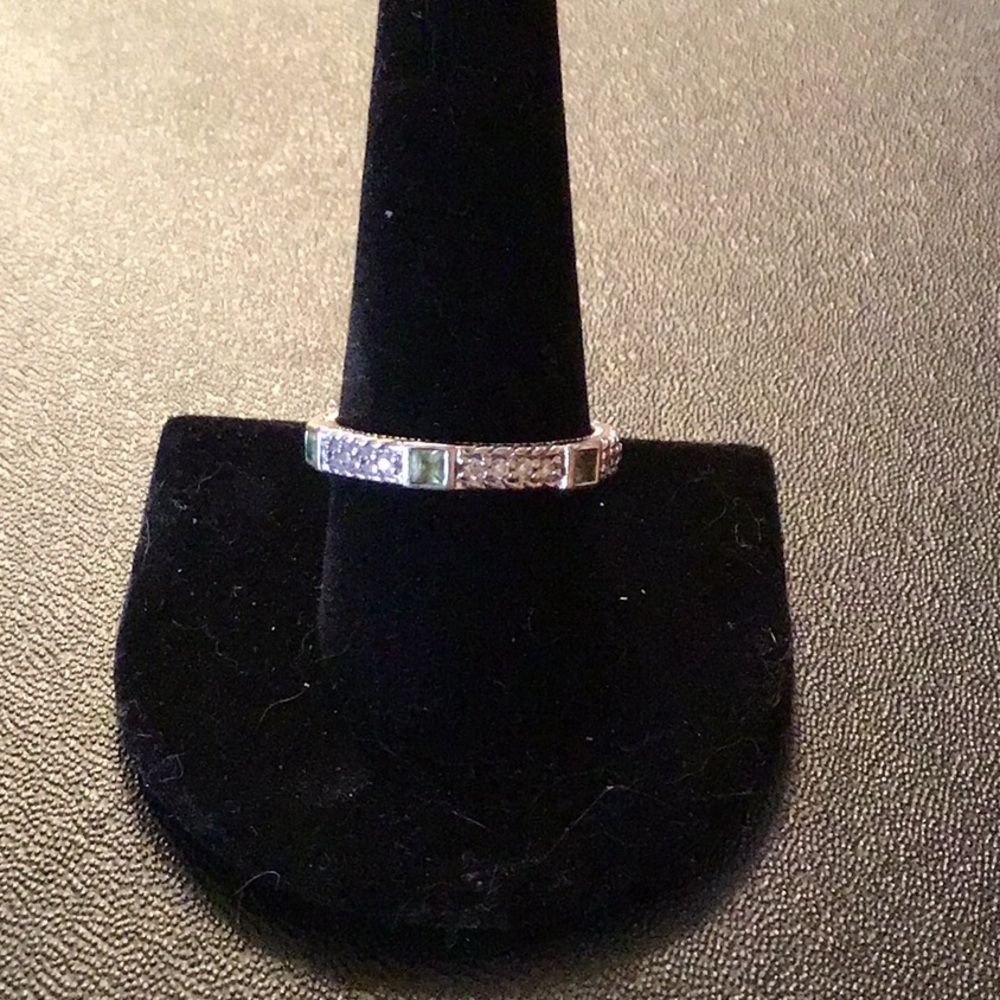 JUDITH RIPKA PERIDOT AND DIAMONIQUE STACK RING IN 925 STERLING SILVER